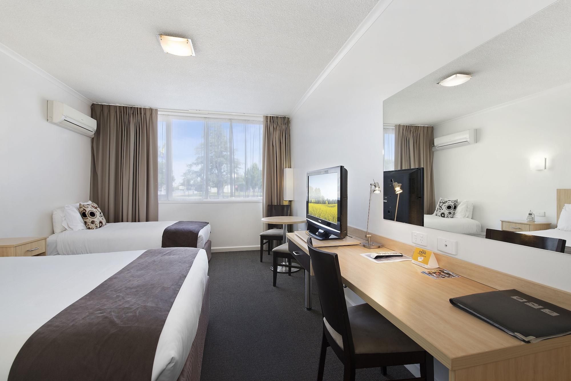 Comfort Capital 3*