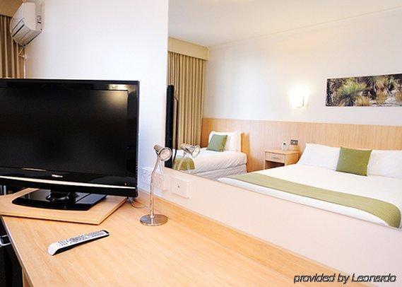 Comfort Capital Hotel